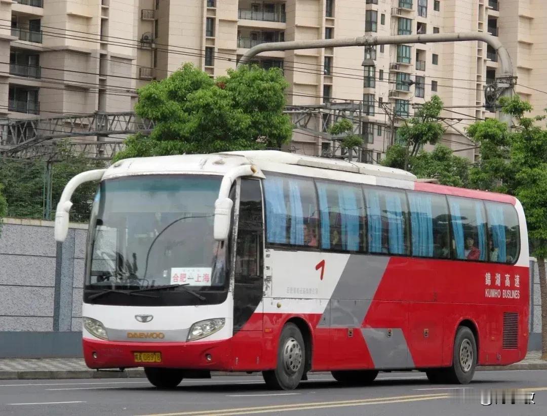 上海 上海市曾经的省际长途线路（三），不知还有多少在跑？

图片素材来源于网络，