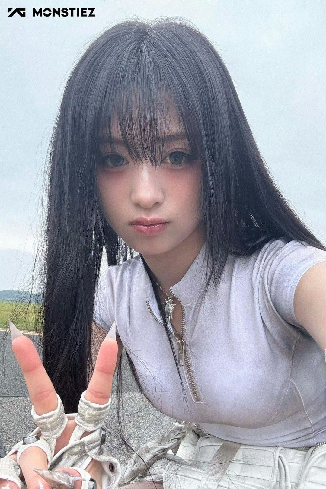 ‘WE GO UP’ 舞蹈视频幕后照片🤍 ​​​