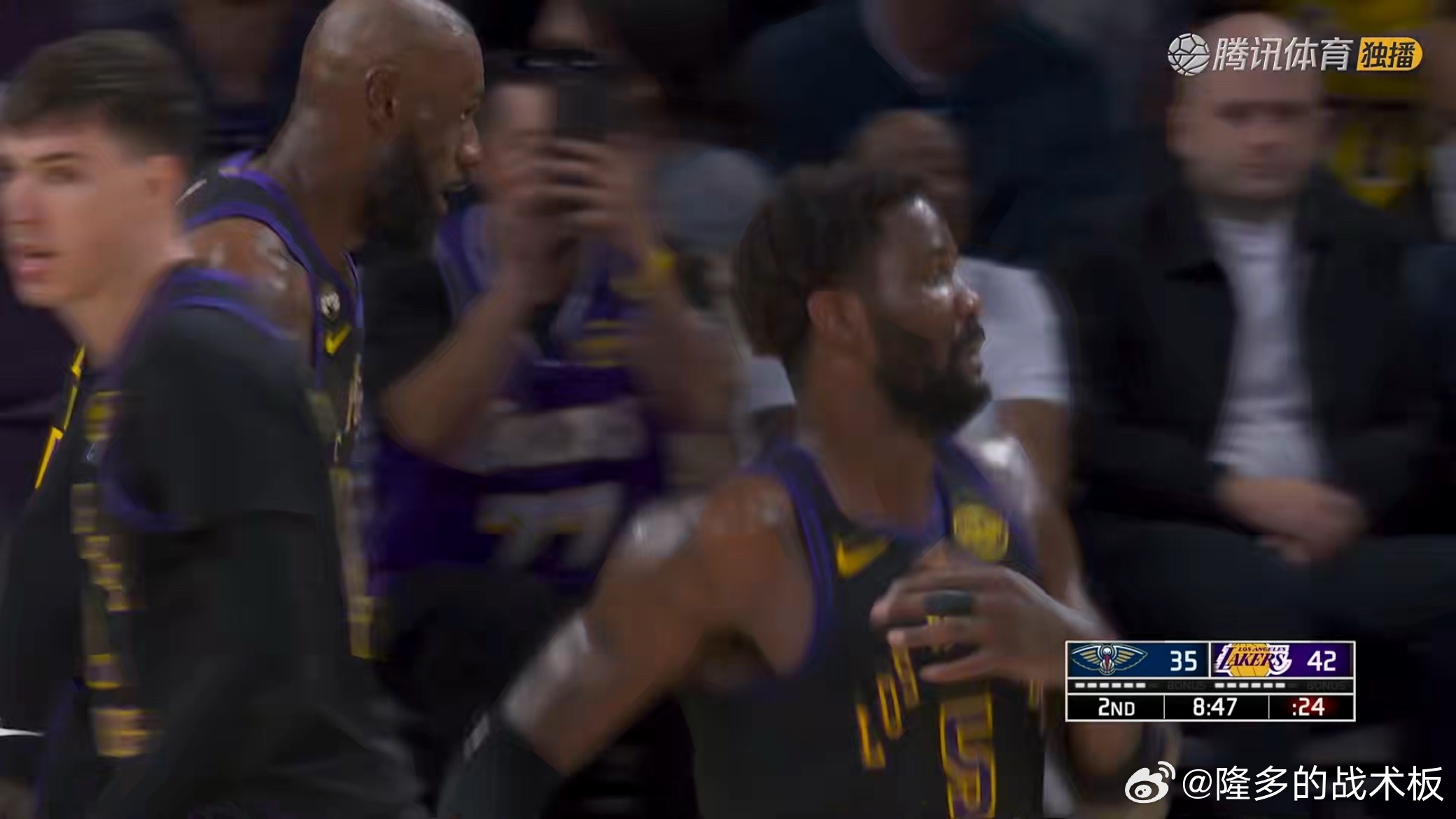 艾顿啊，终于扣进一个……鹈鹕vs湖人