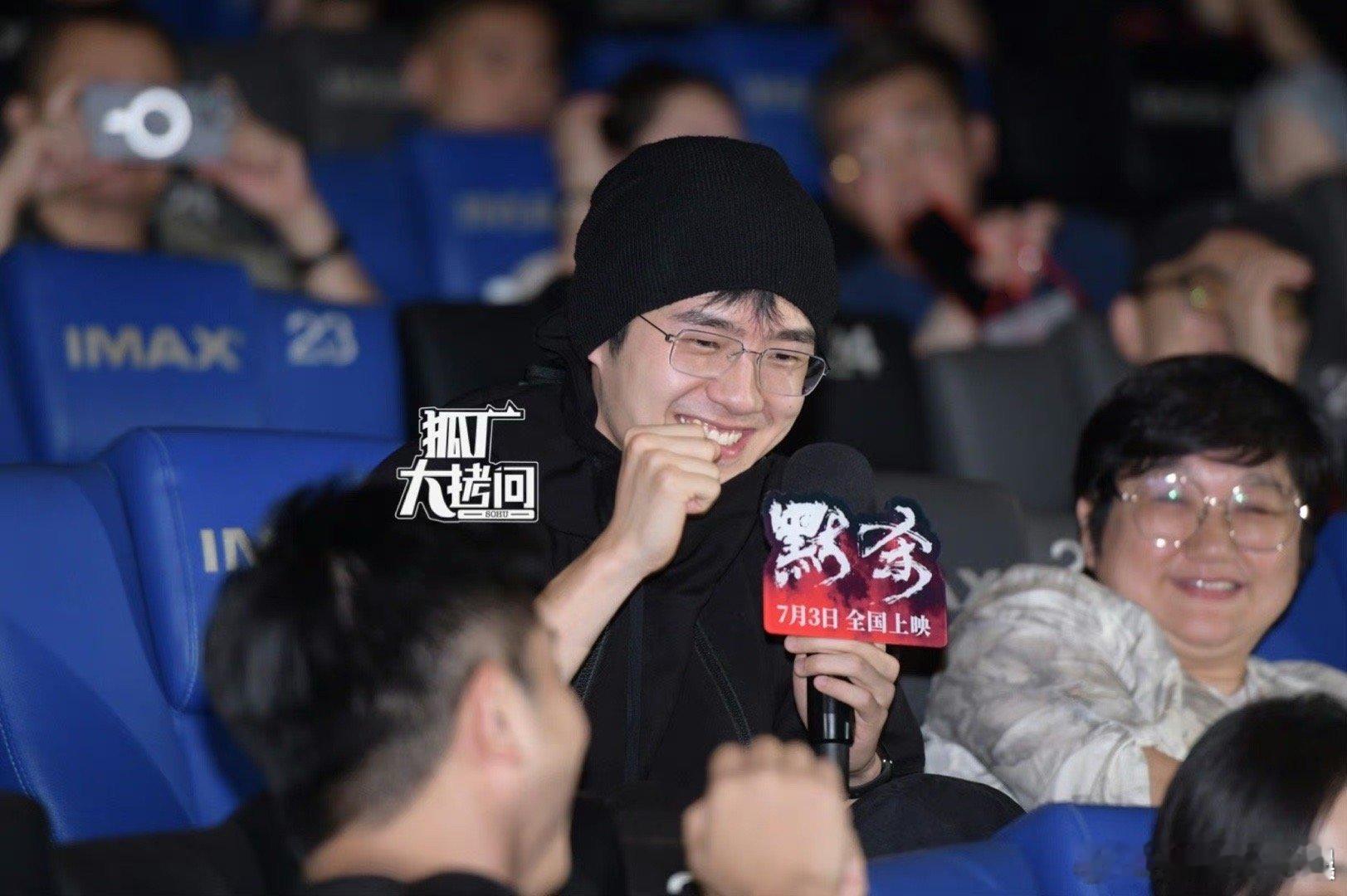 #刘昊然亮相默杀首映礼#刘昊然对待这部作品也是拿出了最大的用心和满满的诚意，这部