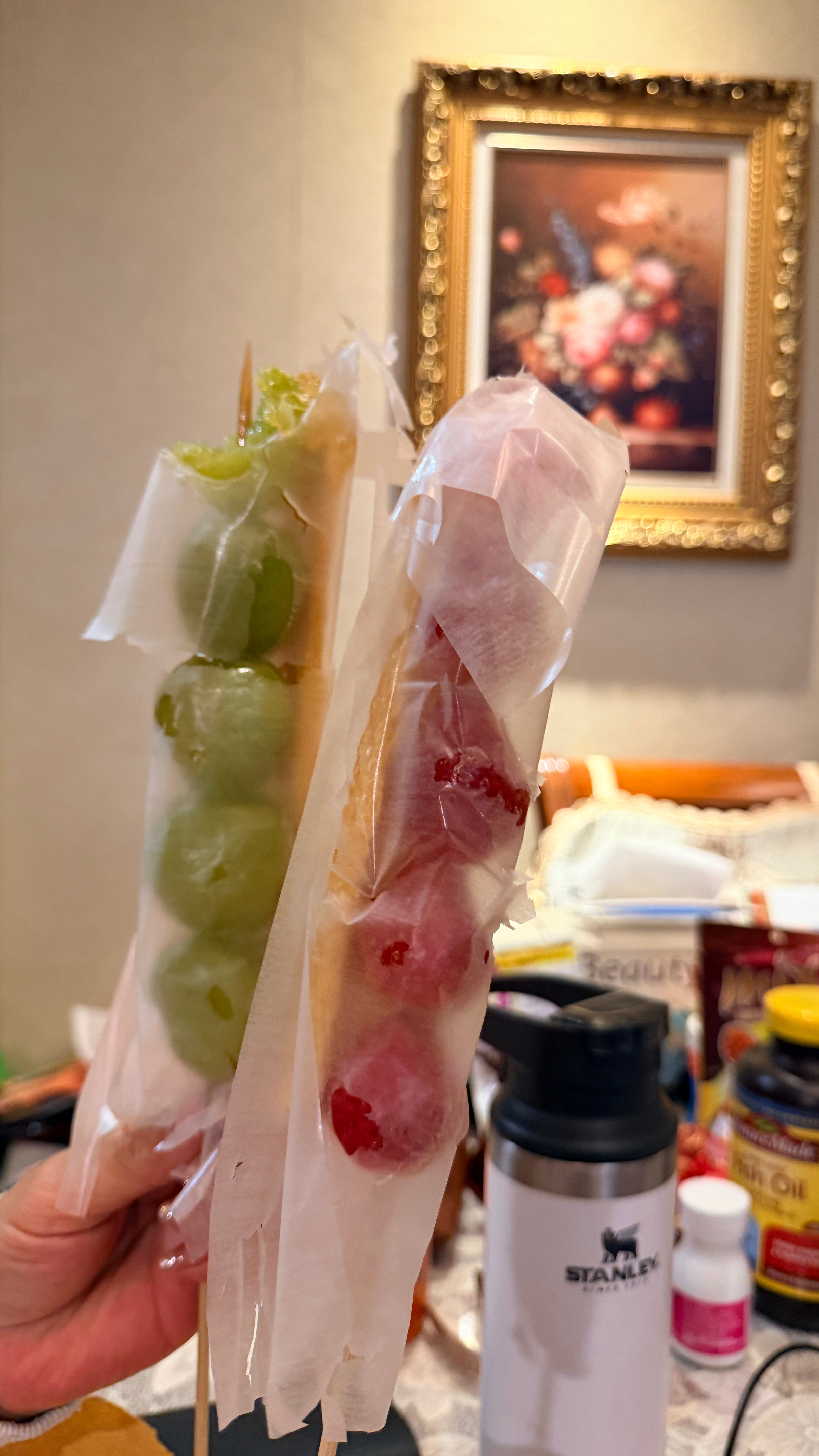 亲测好吃！评论区揪3位宝宝，每人66元红包请你们吃奶皮子糖葫芦~~[心][心][