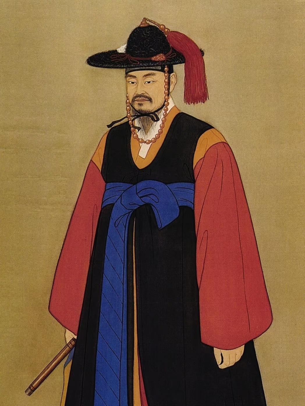 洪启薰（1842年—1895年），字圣南，号圭珊，本贯南阳，是朝鲜王朝高宗统治时