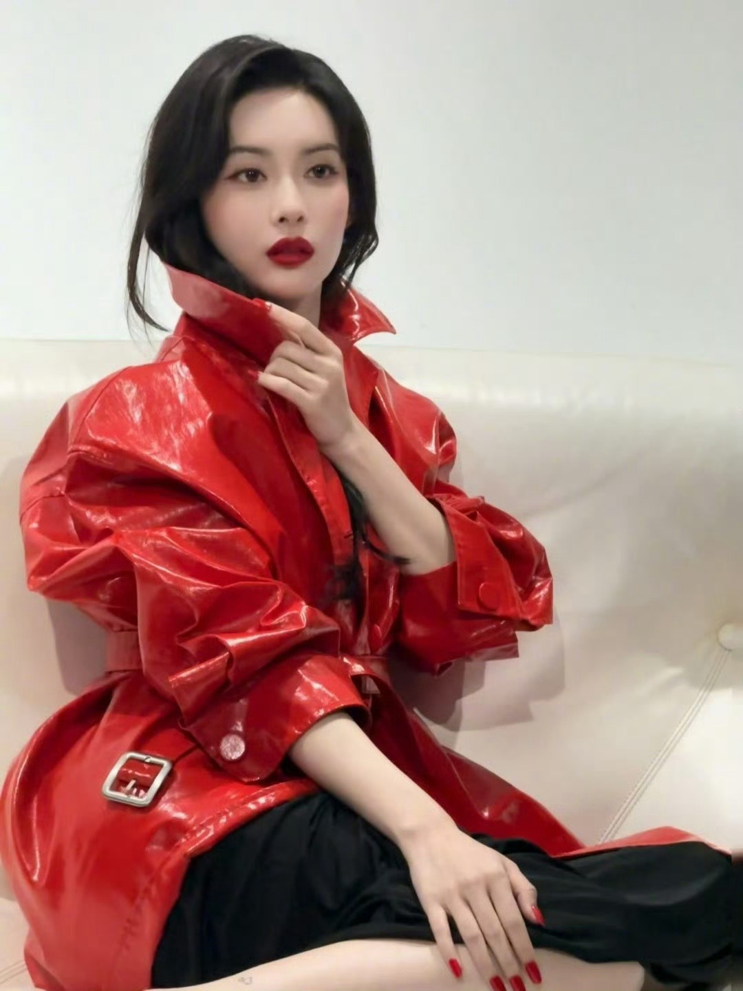 孟子义盘发豹纹吊带直面而来的大美人！比起其他姐姐的香味更先扑鼻而来 ​​​