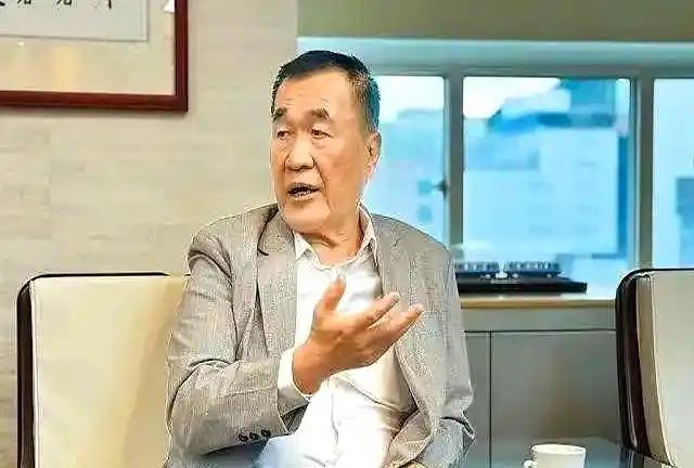 李四川提前露独！国民党蓝营话术彻底变质

备战新北市长的李四川，一番发言彻底撕下