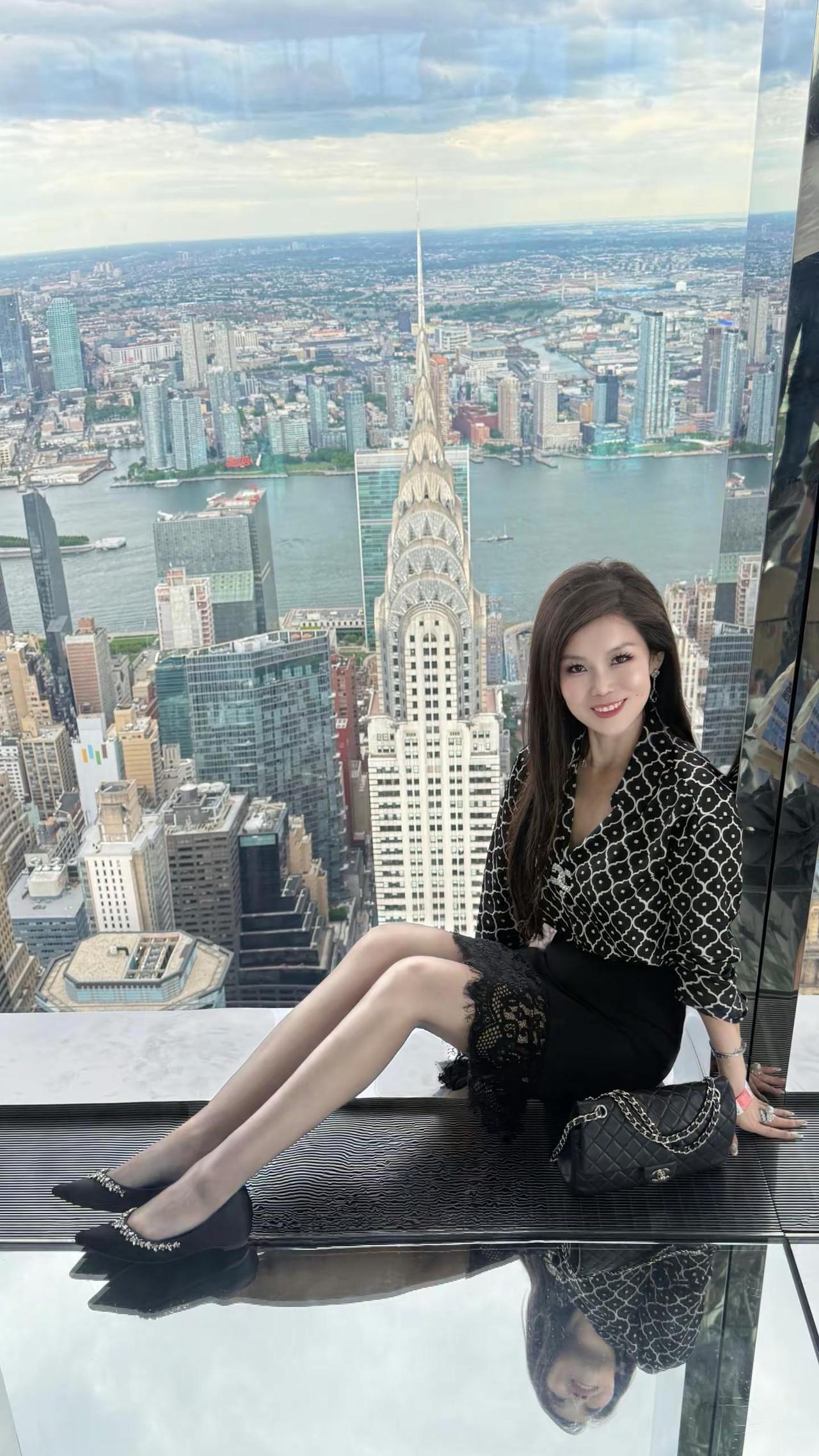 曼哈顿就在我脚下 终于可以用这个BGM了 沉浸式住在曼哈顿地标群里是什么体验？出