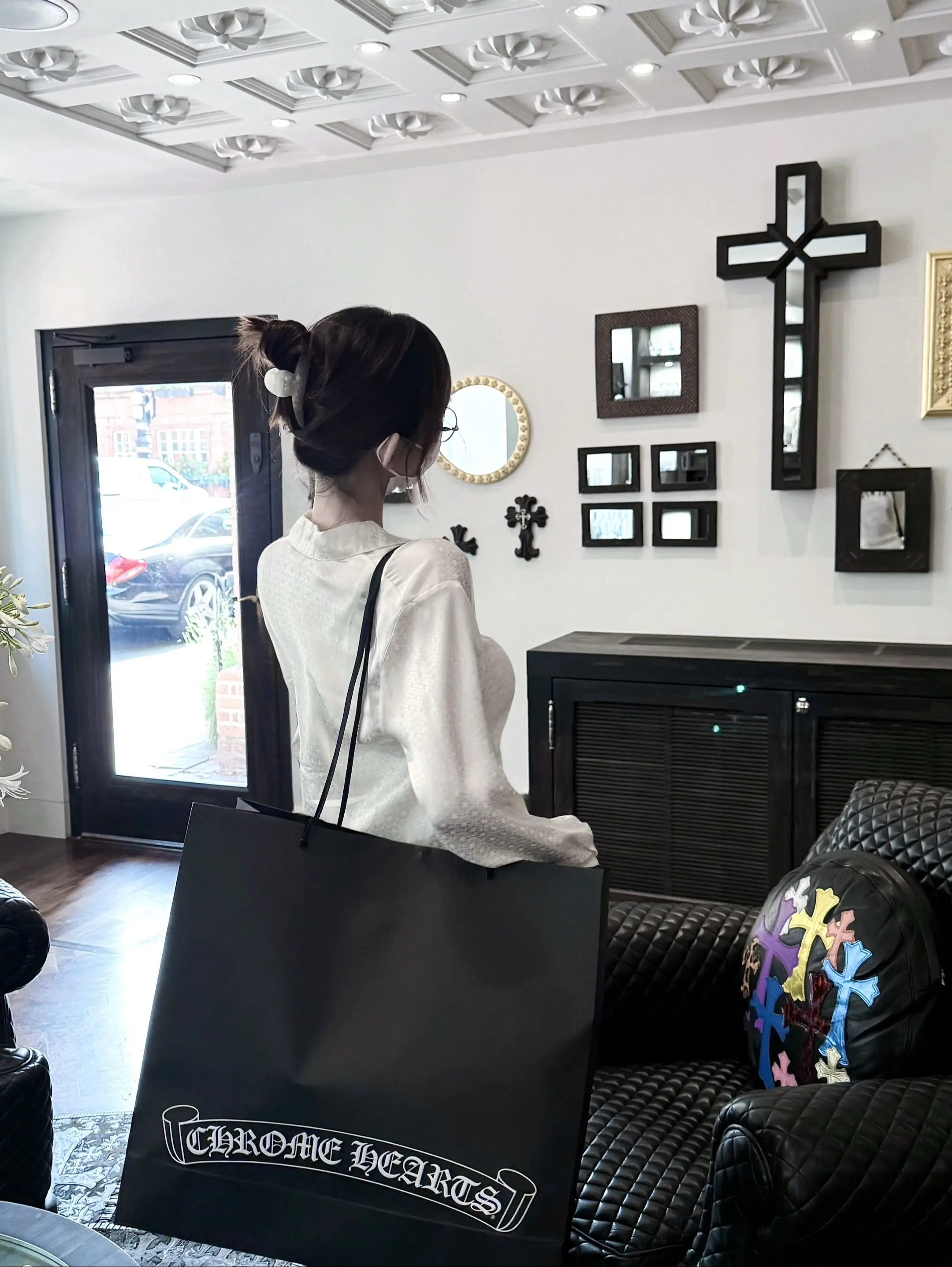 Chrome Hearts London.加水印了 这下没法盗图了吧