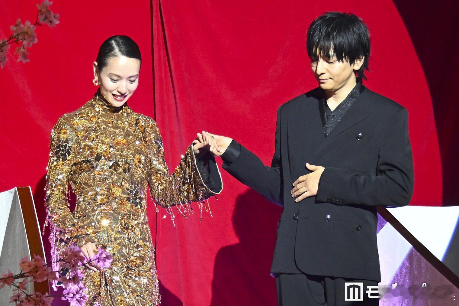 户田惠梨香生田斗真伊藤沙莉三浦透子中岛步细川岳 出席了网剧《你会堕入地狱哦》上线