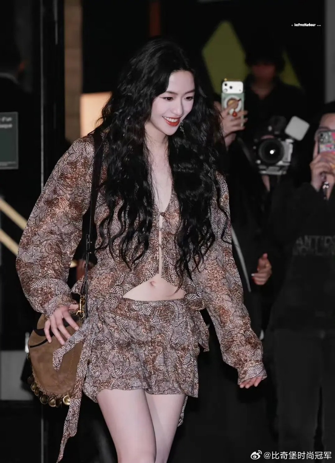 卢昱晓和向涵之完全是内娱变美模板吧，瘦下来了都美了好多啊 