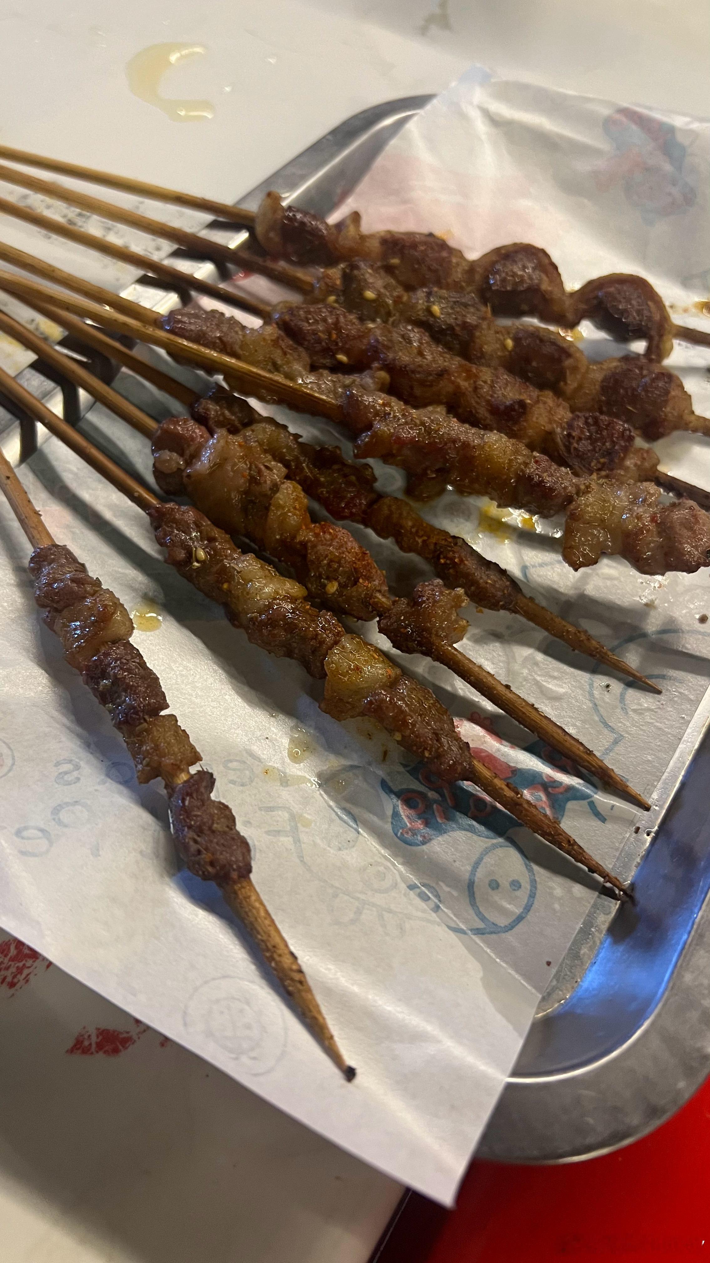 新疆刚回来，这羊肉串有点看不上啊 张家口·宣化区