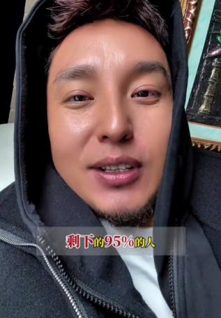 最近，一位西藏青年发视频指出，现在为什么还有人美化旧西藏的原因，他在视频中说：“