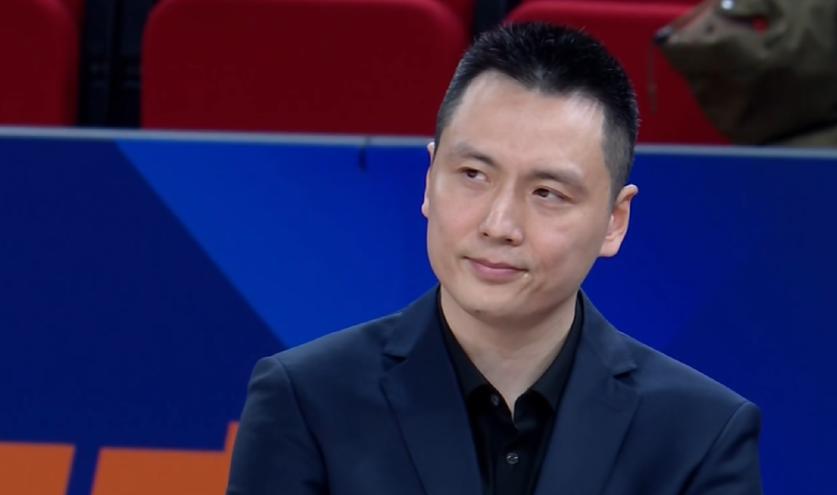 这场球上海其实没上满主力，当家中锋王哲林轮休，外援出场时间也做了调整，小将偰李永