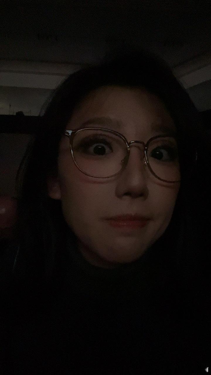 开始啦，快来一起看！今晚19:00，锁定小鹏汽车直播间，解锁全场景出行新体验！