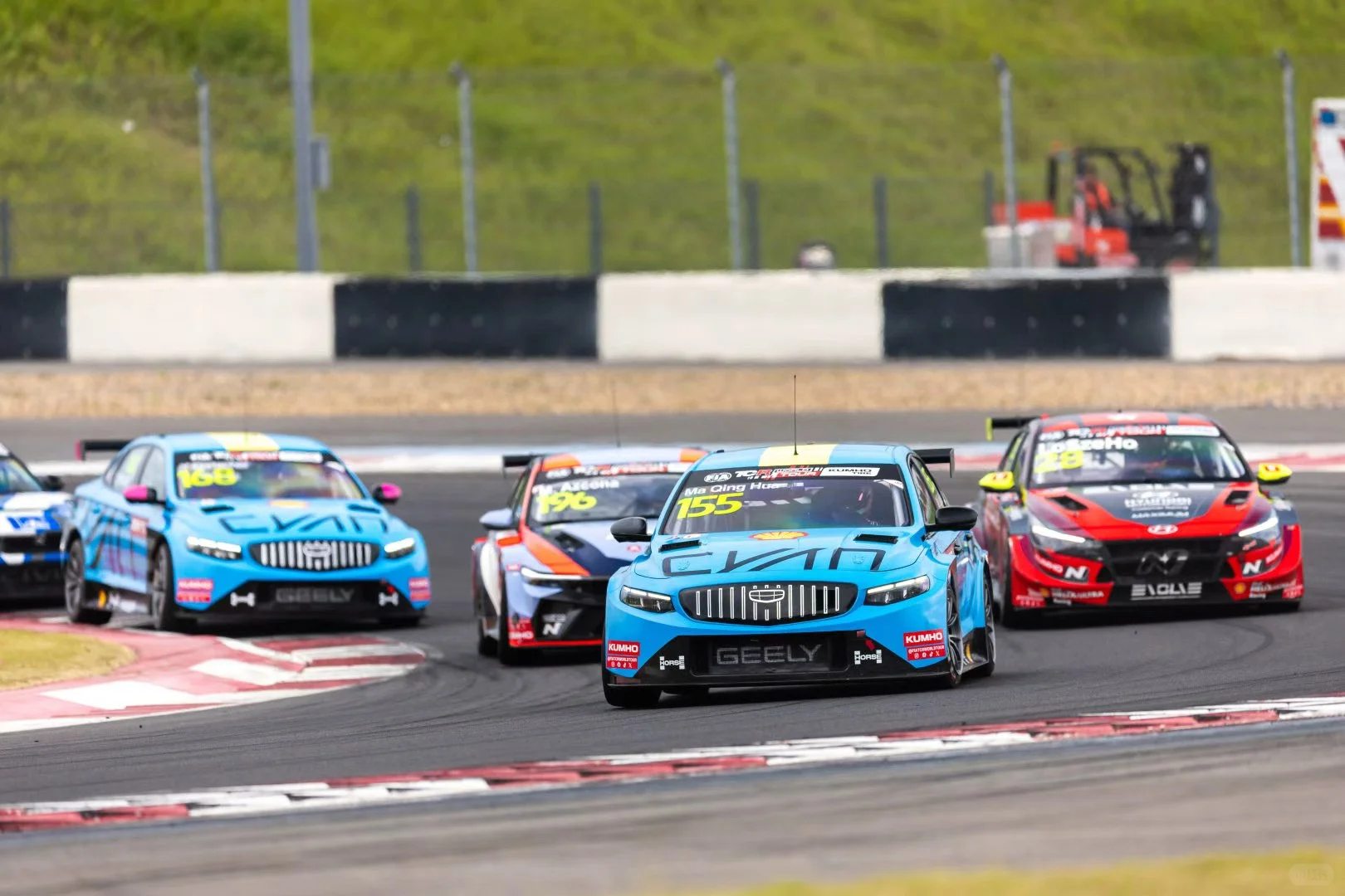 吉利星瑞TCR成都主场夺冠 大圣Pole to Win 一路稳守拿下冠军🏆主场