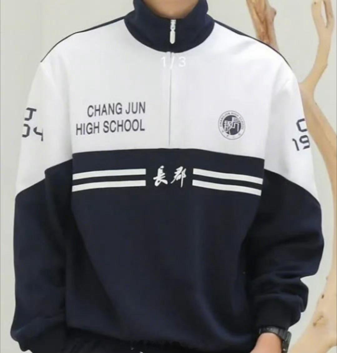 LV男士大衣被指撞衫长沙一中学校服 估计现在成了国内唯一一所都想穿校服的学校了吧