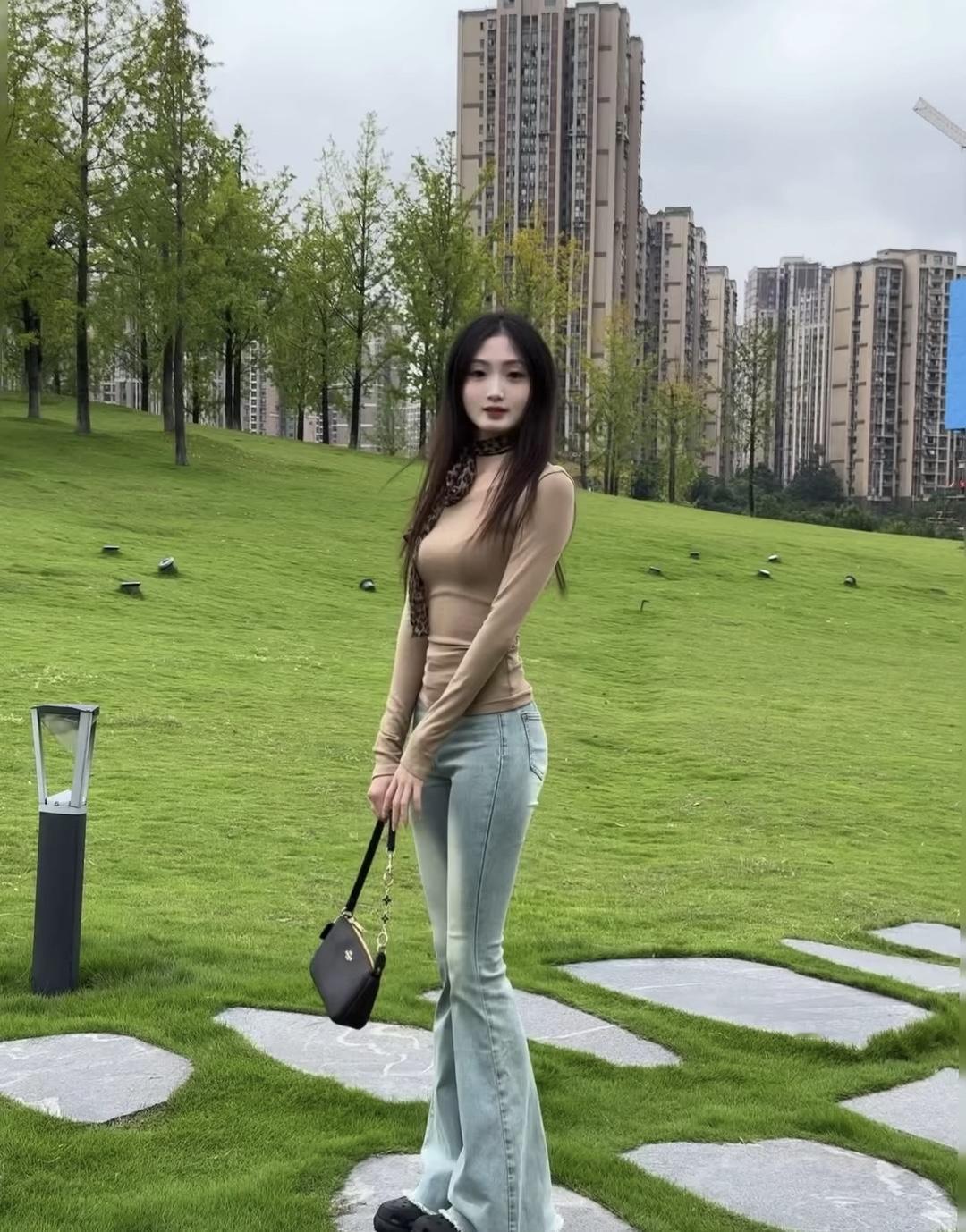 美妞们日常穿搭分享