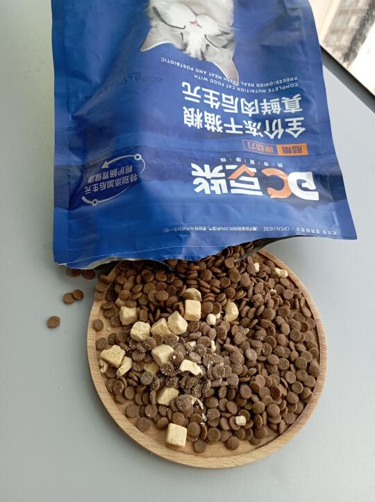 发腮玄学终结者！豆柴后生元猫粮科学养猫