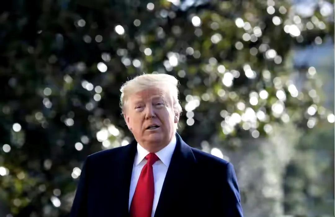 23日，特朗普正式宣布：被扣押的中国香港“世纪号”油轮所载180万桶委内瑞拉原油