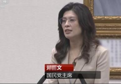 台湾名嘴唐湘龙忠告郑丽文，台湾是中国的一个省，国民党主席现在的位置最多相当于一个