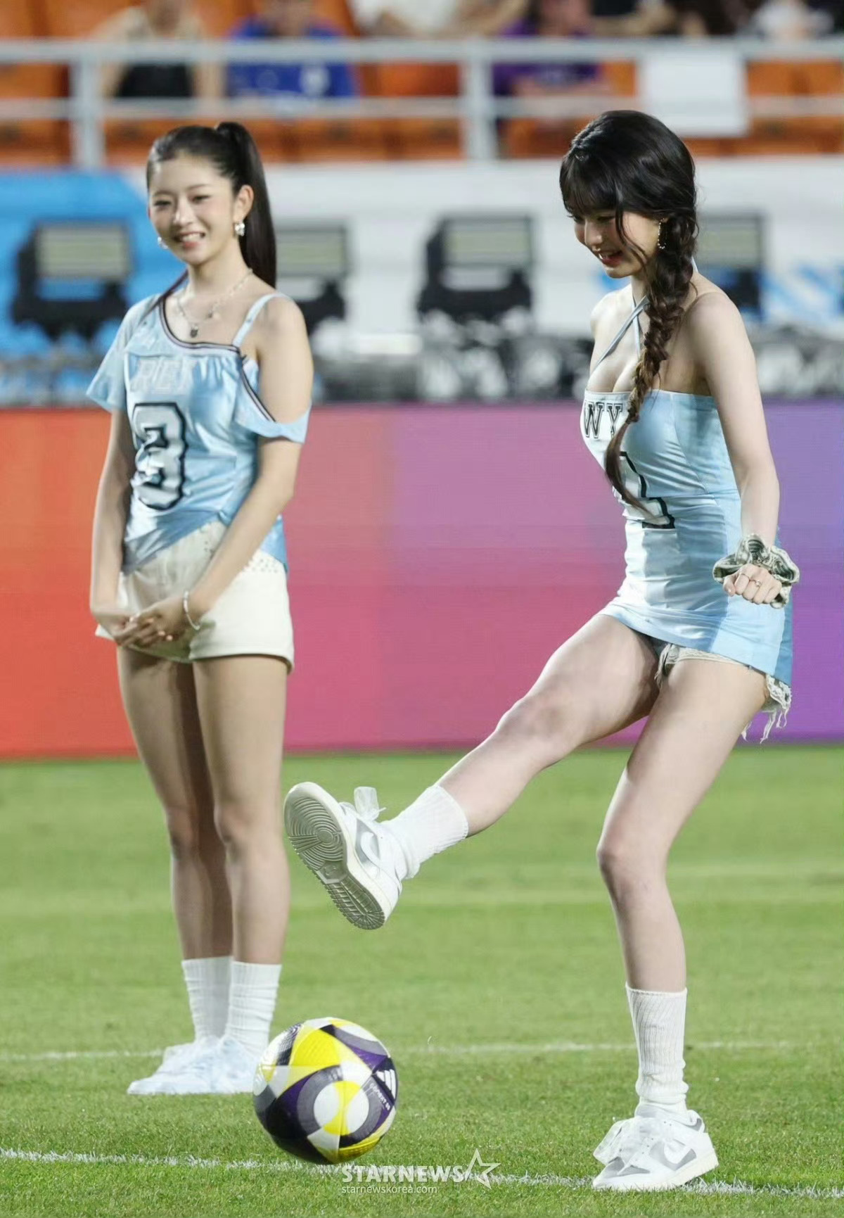 张元英为mlb开球    张元英 顶不住，发射发射＞＞＞💕💕💕 
