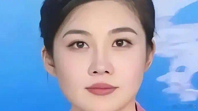 凤凰新闻【李思思黯然离场，龙洋地位不稳，央视真正的狠角色是不起眼的她】文丨灼酉编