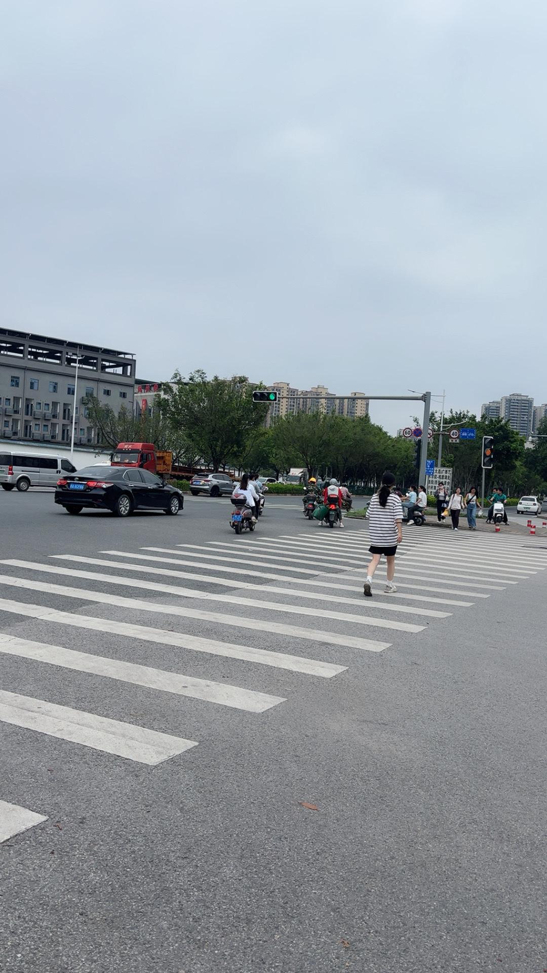 又一段短暂的旅程结束了，感恩遇见，愿我们都未来可期~[比心][比心][比心]