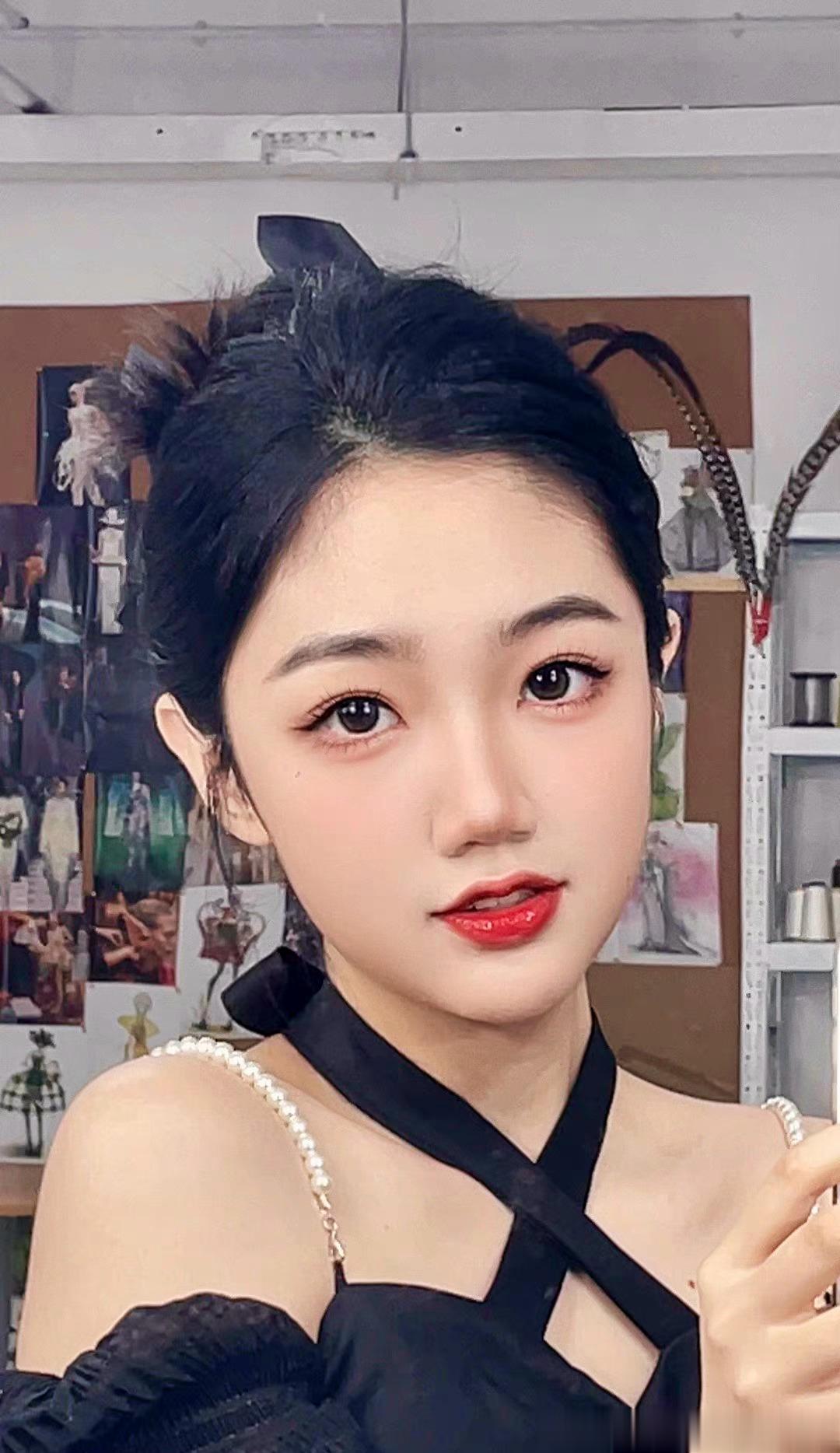 自然的美，肉身的美，表情的美…到综合的美…不容易：万年的自然环境，千年的文化，百