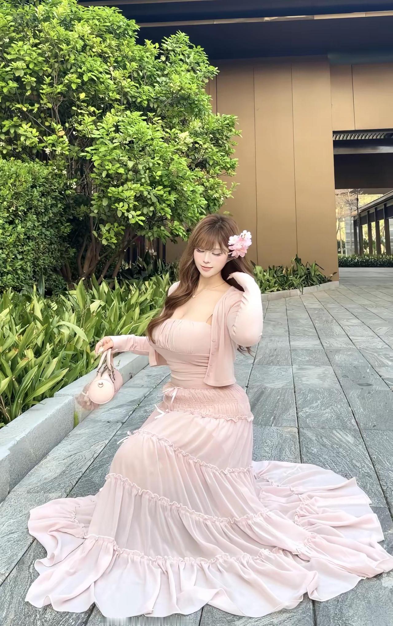 微胖穿搭 大码女装 交出你的春日ootd