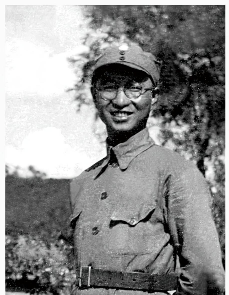 在1950年代彭德怀推荐陈赓接任国防部长，毛泽东为何最终没有同意这个人选？
19
