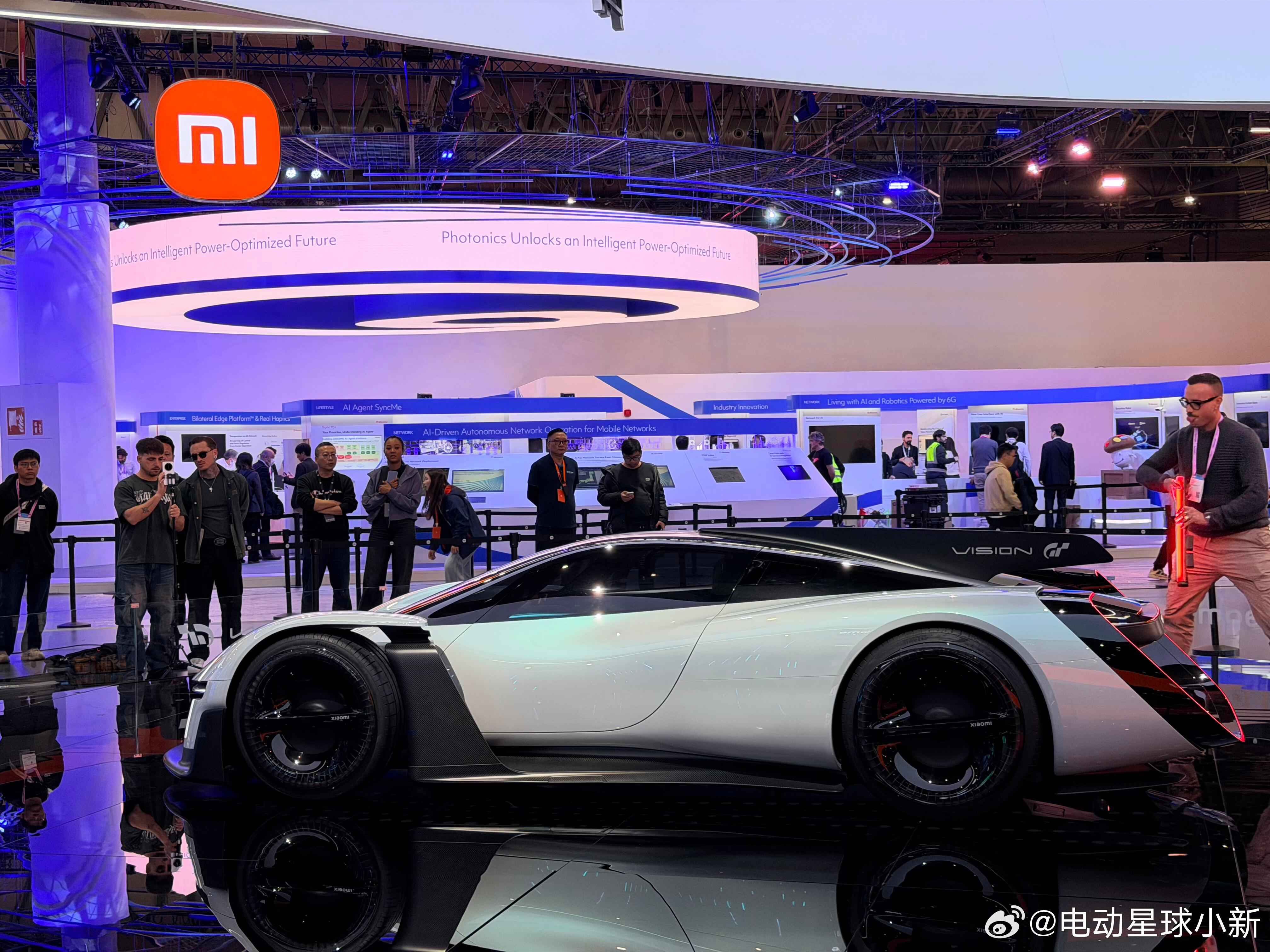 来看一波小米 Vision GT 概念超跑实车图小米visiongt概念超跑发布