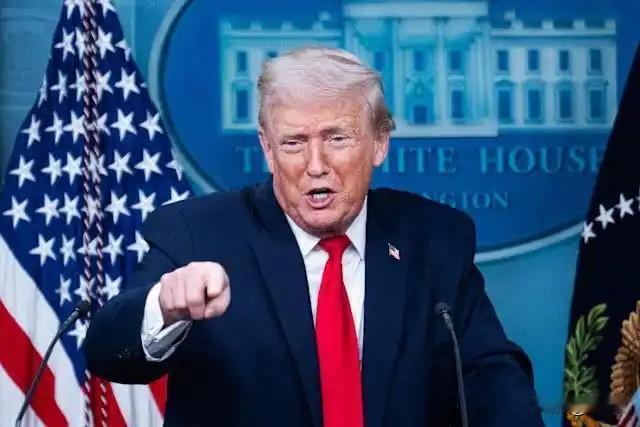 当你正在沉睡时，米国总统特朗普在达沃斯发表了震惊世界的演讲。

这个去年还仅靠视