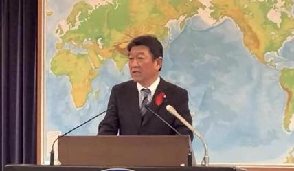 日本认了，接受中国抗议。7月12日，中国外交部亚洲司负责人就日本外长炒作所谓的裁