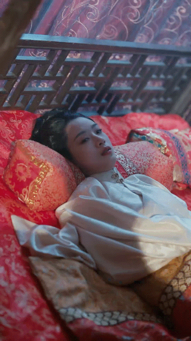 丧偶式婚姻要离婚吗🆘王小亿和蓝博简直就是掌握热度的神，看着都会被他们两个人的颜