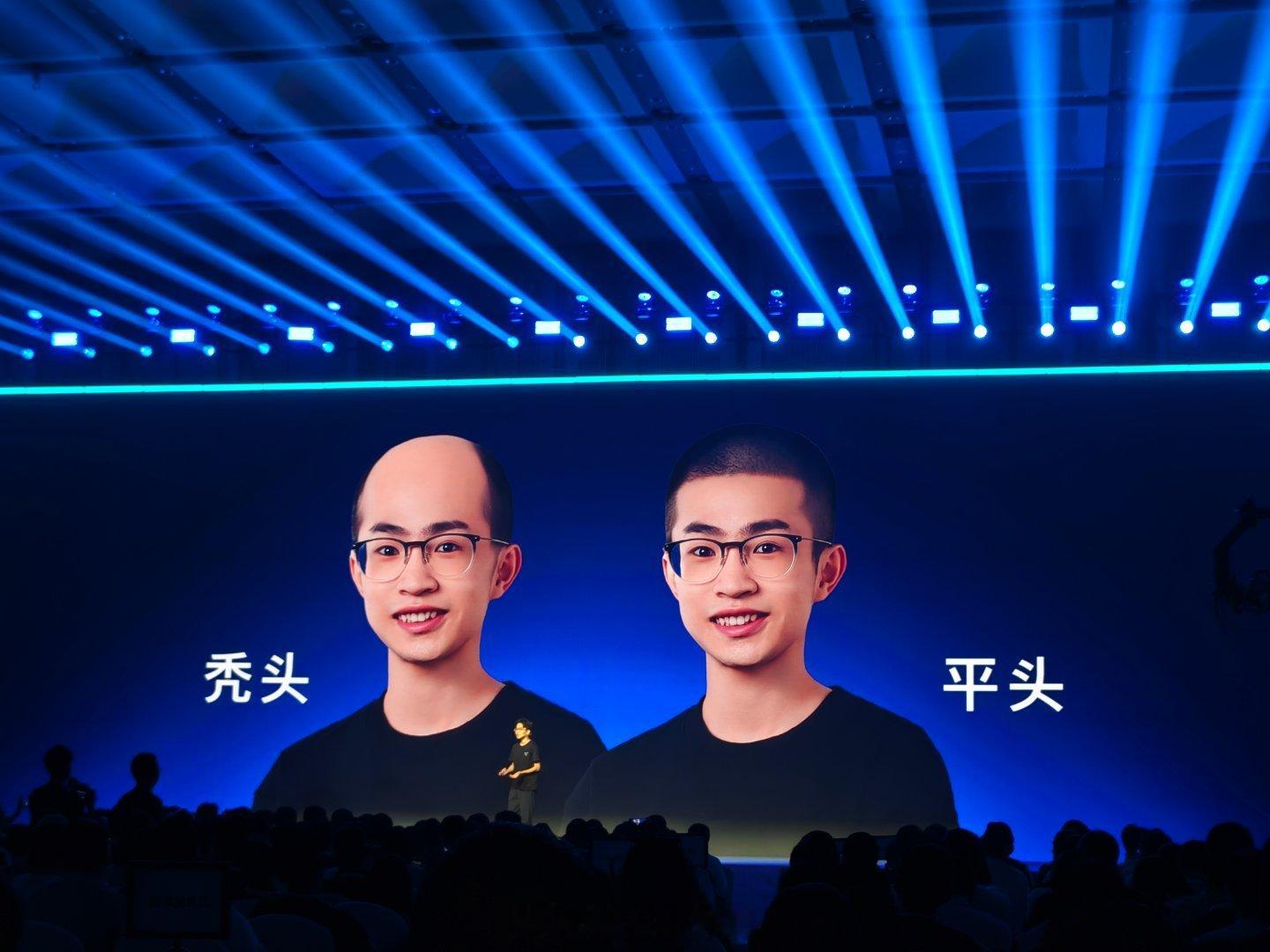第一见这么会玩梗的何同学～ ​​​