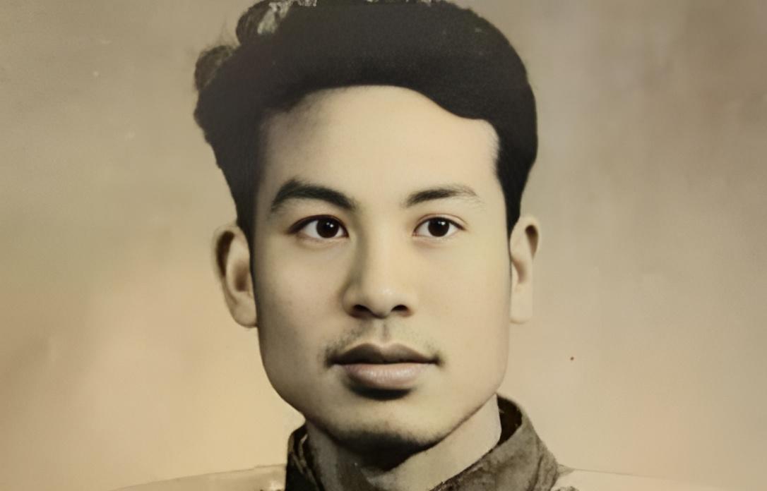 1965年，中国空军建军16周年当天，三名空军中尉李显斌、李才旺和廉宝生驾机叛逃