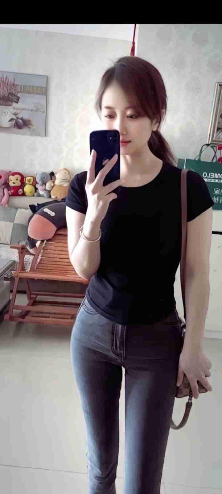 我的今日状态：😁轻松愉快
我这里的天气：☀️晴天