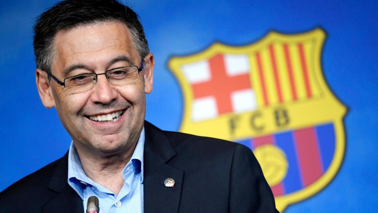 巴托梅乌被称为巴萨历史最差主席，对此他回应道：听到这话我觉得很好笑。
我想问他们