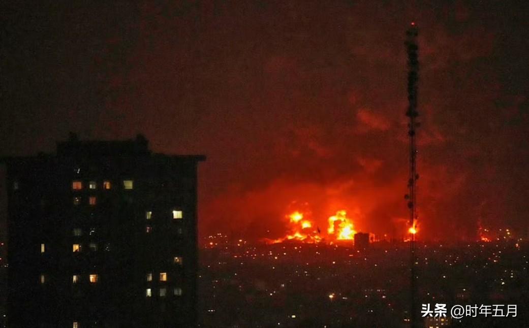 美国记者：

伊朗战争把哈梅内伊换成了哈梅内伊，就像阿富汗战争和数万亿美元把塔利