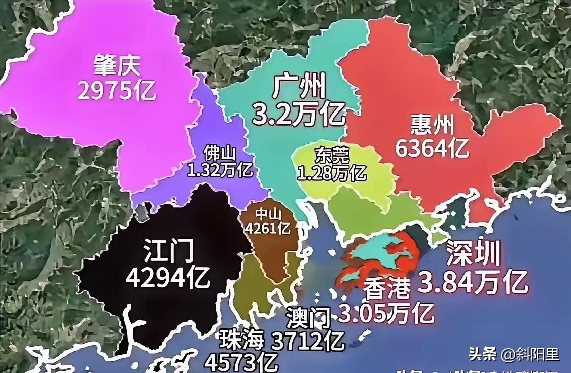 现在香港的速度慢了下来，有种声音就说深圳要取代香港！其实并不是，深圳和香港的合作