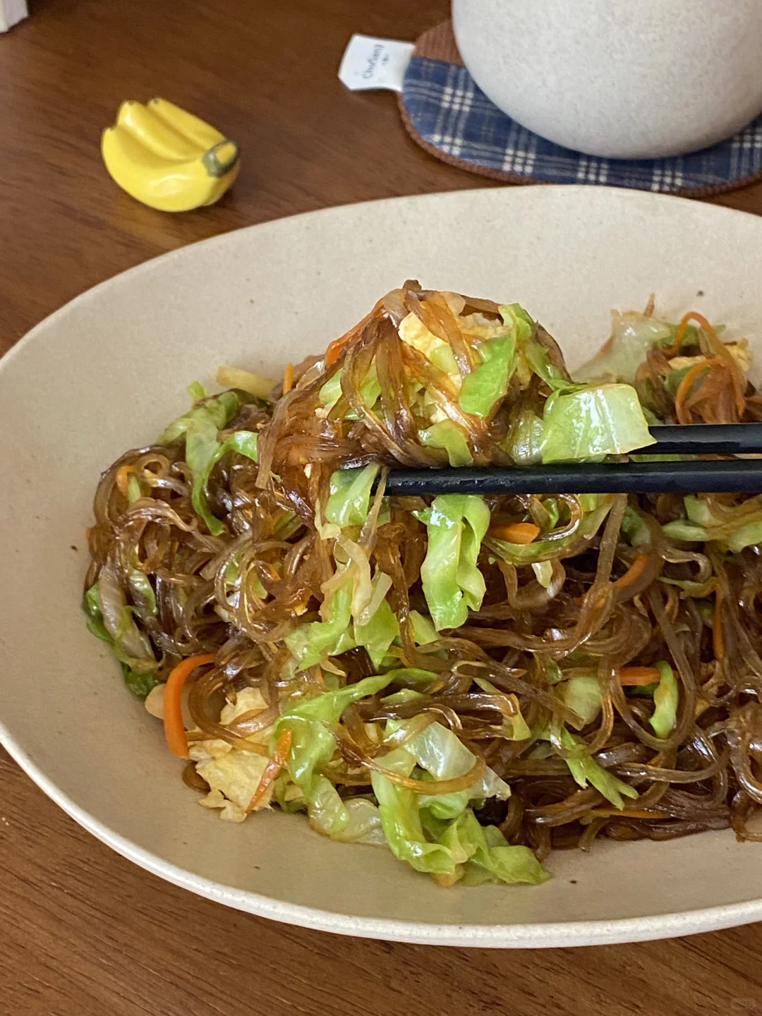 一不小心炒出了没有肉也超好吃的包菜粉条🥢