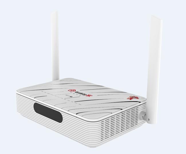 【华为官宣业界首个融合型FTTR+IPTV智慧盒】今天，华为光网宣布，中国联通携