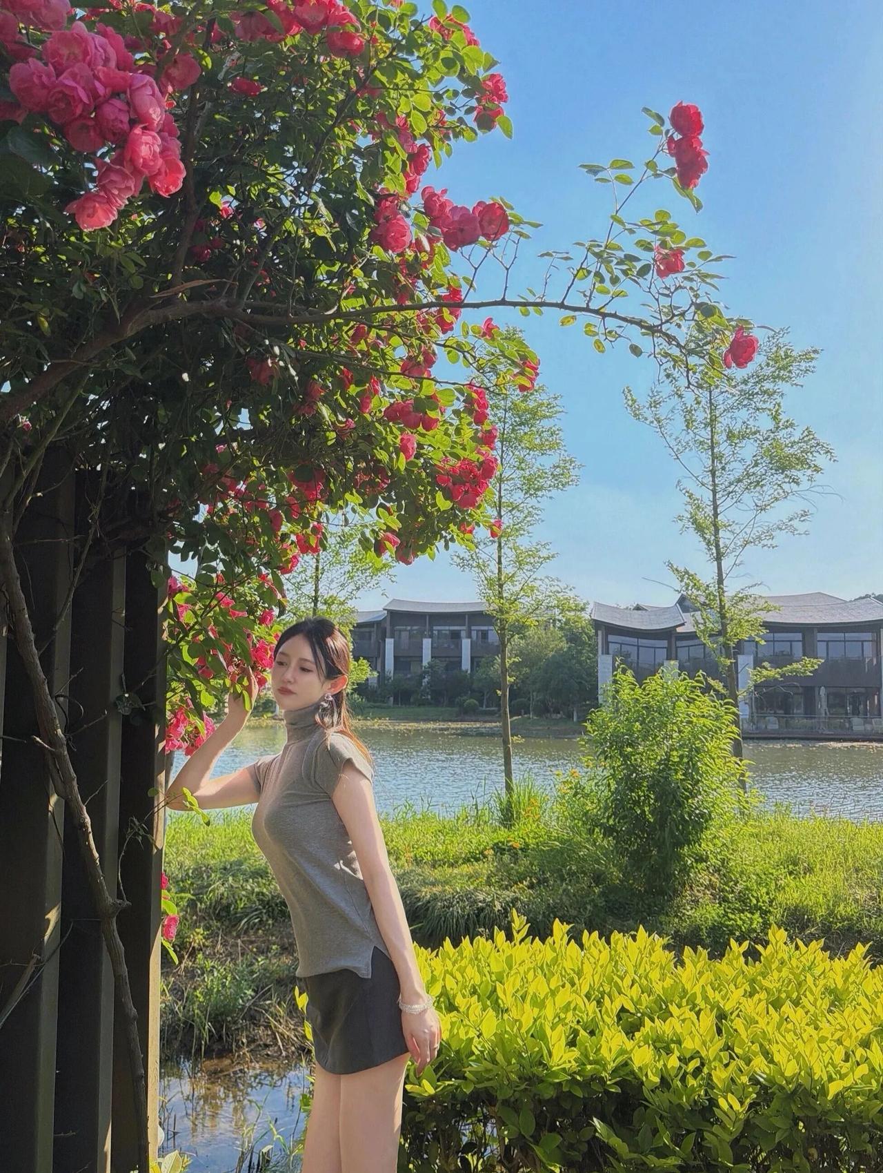 夏序，花事