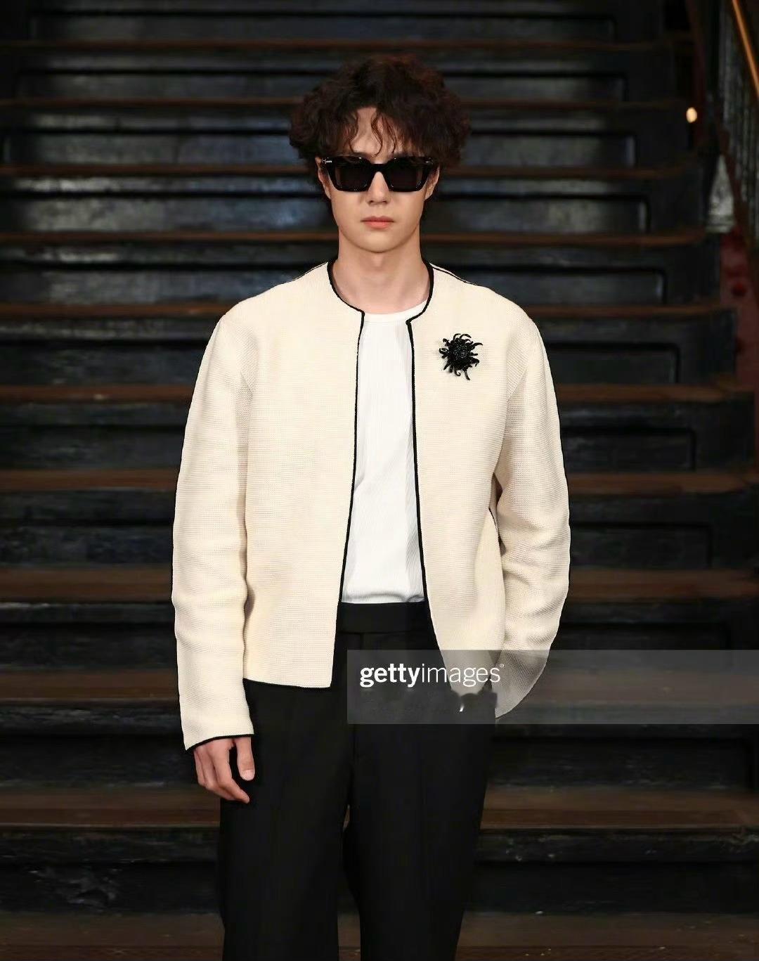 王一博权志龙的生图，谁赢了？香奈儿大秀