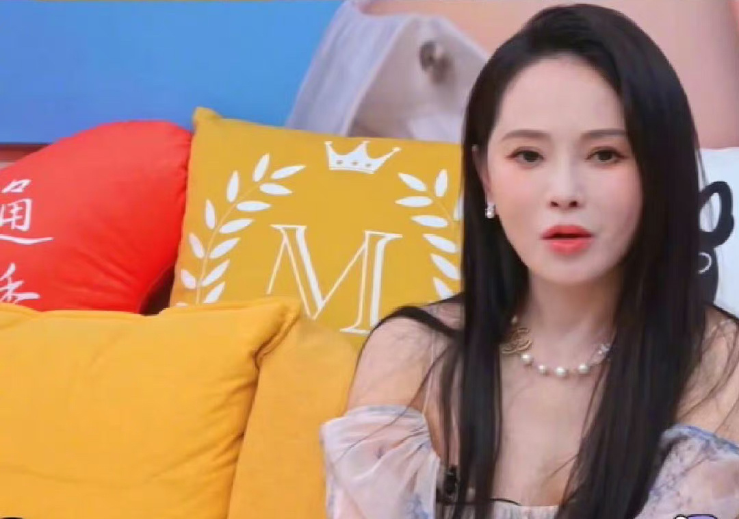 #伊能静 作为妈妈的我也毕业了#伊能静的文笔是真的很不错，看她发长文真的学到了很
