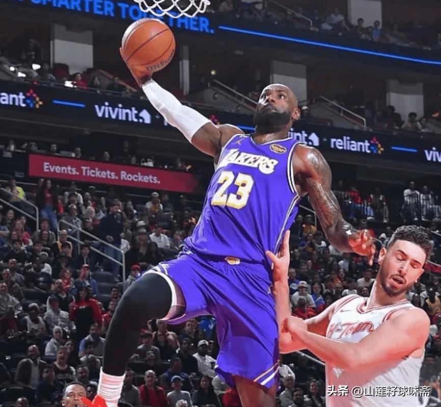 火箭116比124再输湖人，但凡伊森少投几次，也不至如此，他近七场三分球21中0