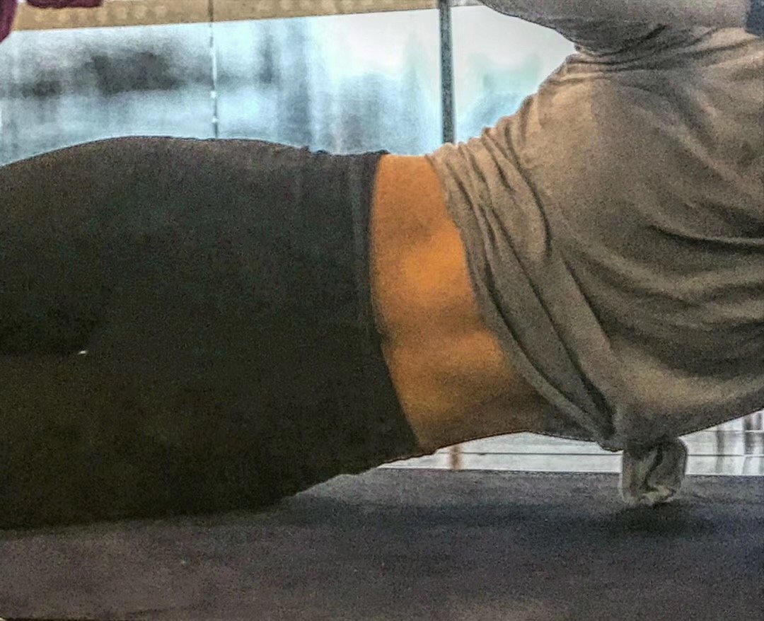 刚锻炼完！发张以前的照片激励下自己坚持锻炼一周一个月一年的变化