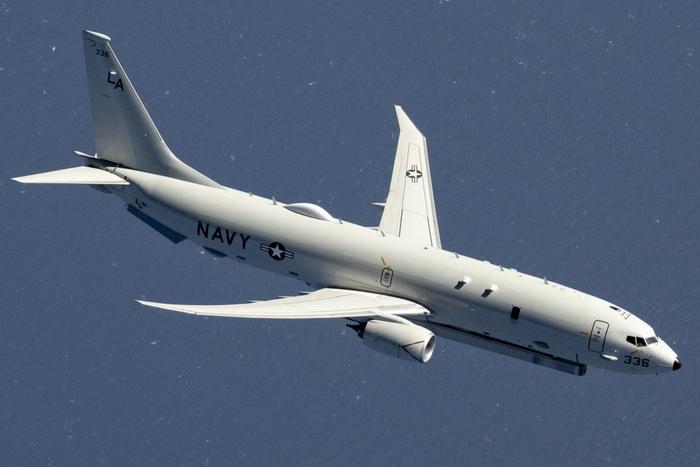 韩国被美国架在火上烤却不敢反抗，P-8A“海神”已经飞向霍尔木兹，伊朗外交部用韩