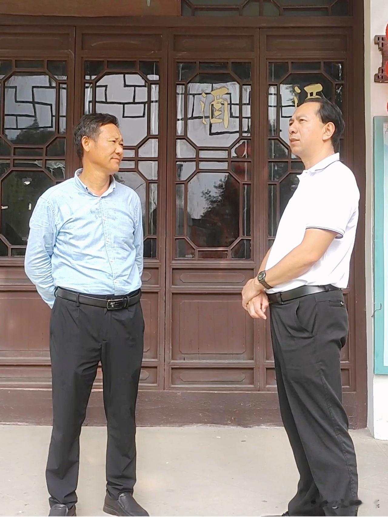 近日，资深媒体人、知名书法家王亮在安徽当涂李白文化园，偶遇中宣部、国家发改委评选