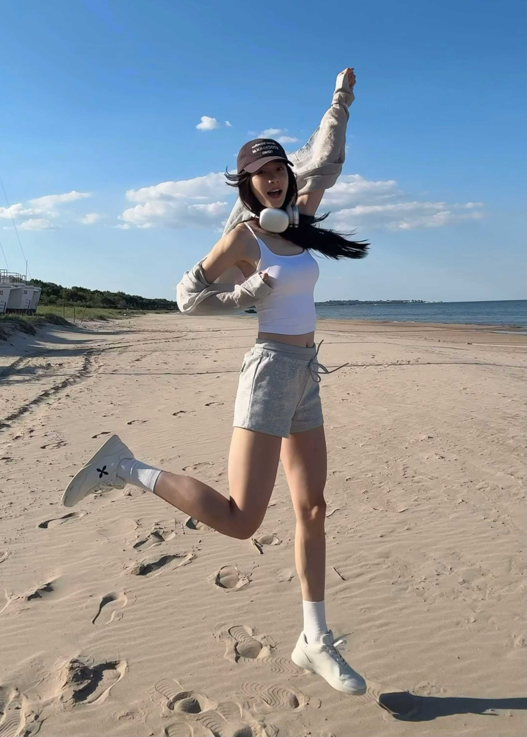 依旧小岛🏝️胡麟鹏 秦皇岛