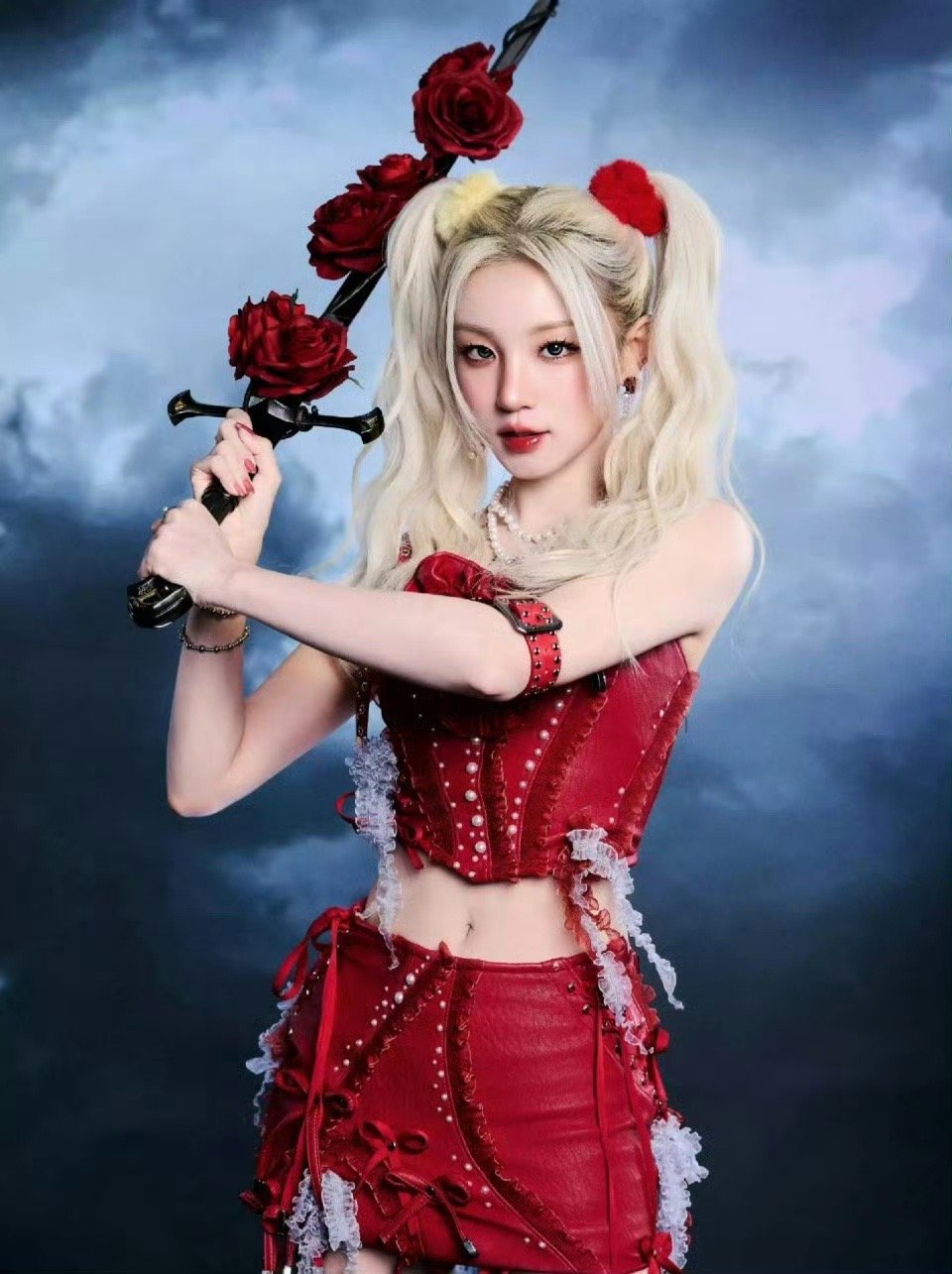 宋雨琦撕漫女妆造封神宋雨琦妆造无瓶颈 甜妹、酷帅、梦幻风切换自如，撕漫感拉满