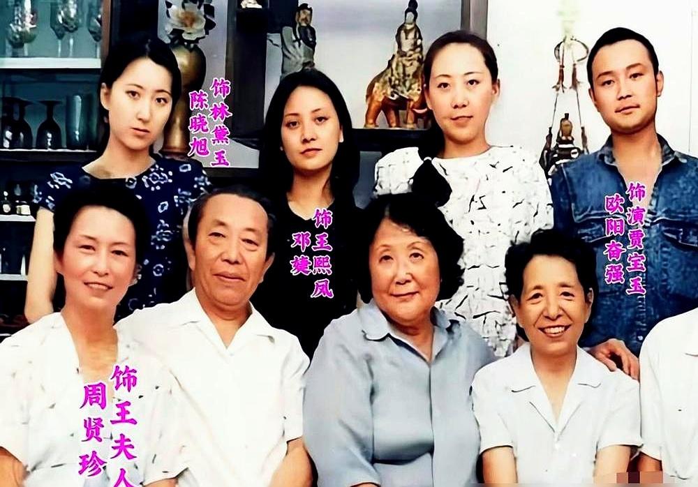 所以你最后才懂
 

个子不到1米6，皮肤黑，一个川妹子怎么演“粉面含春”的王熙